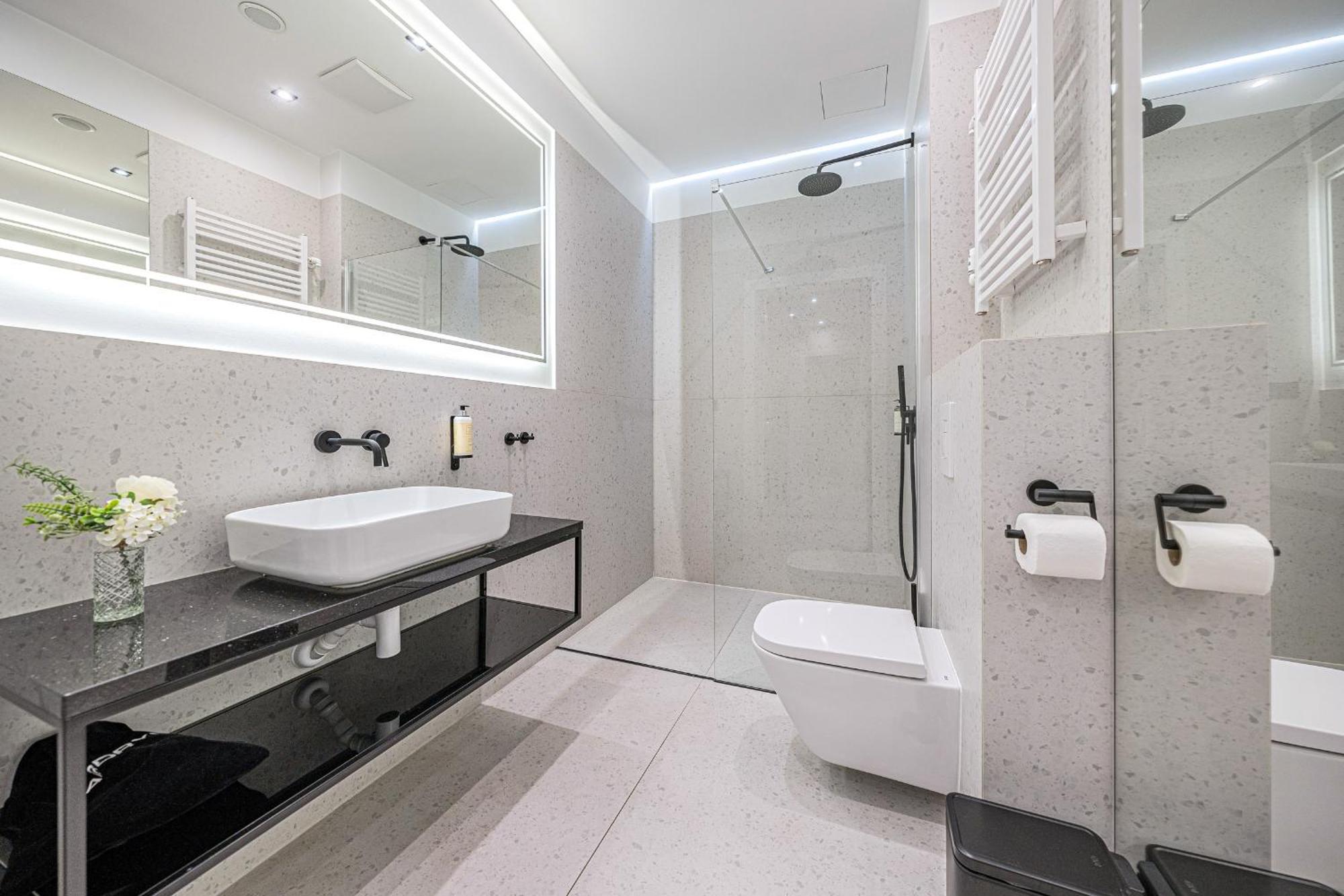 Rent Like Home - Apartament Deo Plaza - Old Town Gdansk Dış mekan fotoğraf